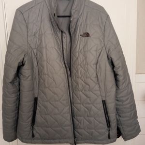 XL The North Face gray lightweight jacket